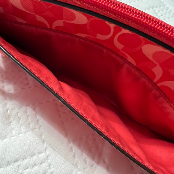 Coach Signature Print Red and Pink Wristlet - Picture 3 of 13
